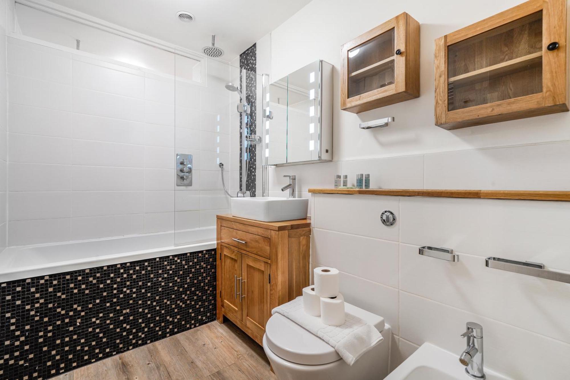 Executive 4 Bedroom Town House In Canada Water Free Wifi & Parking By City Stay Aparts Londýn Exteriér fotografie