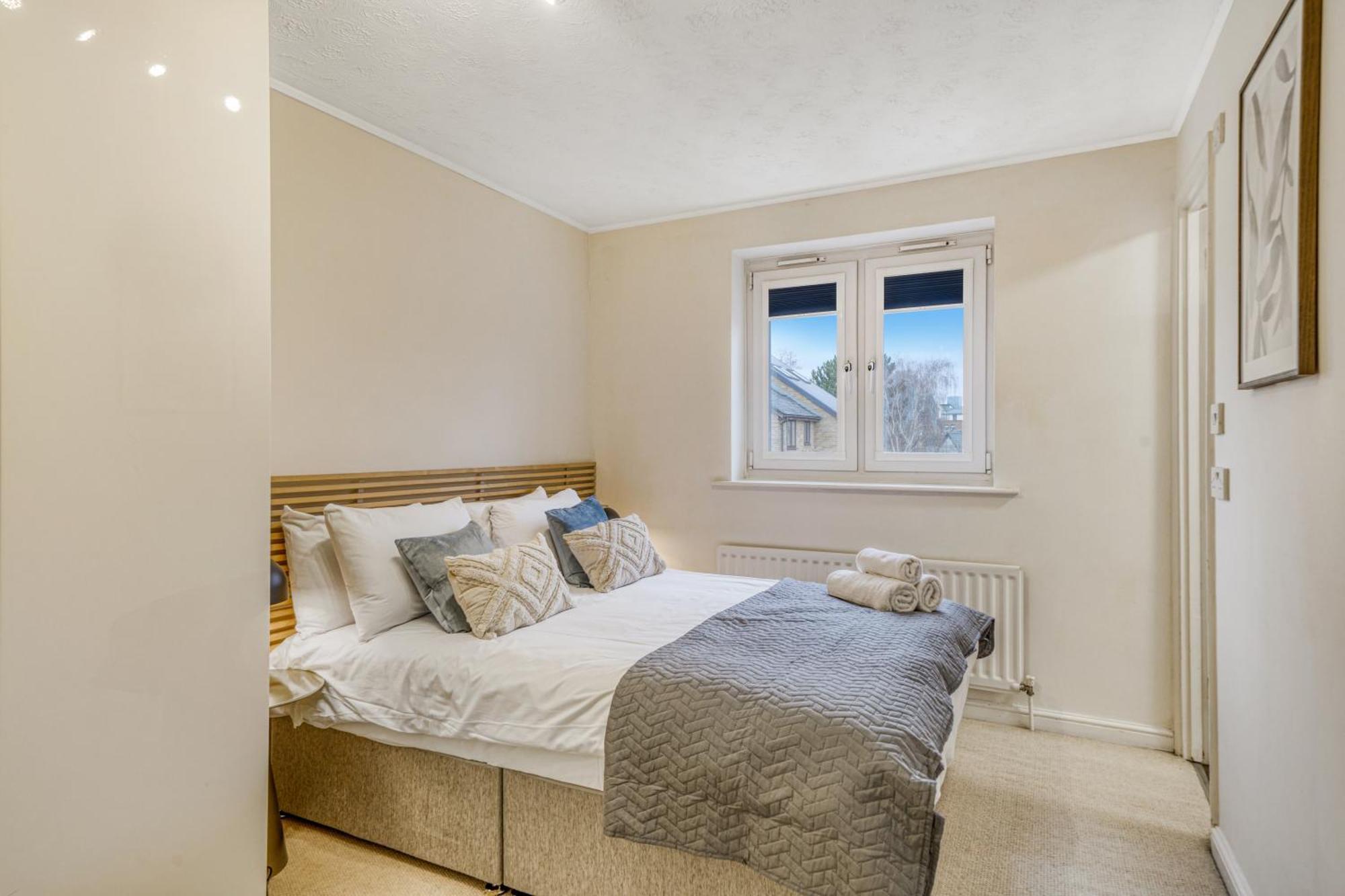 Executive 4 Bedroom Town House In Canada Water Free Wifi & Parking By City Stay Aparts Londýn Exteriér fotografie